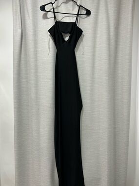 windsor lola high slit dress Lola High Slit Crepe Dress